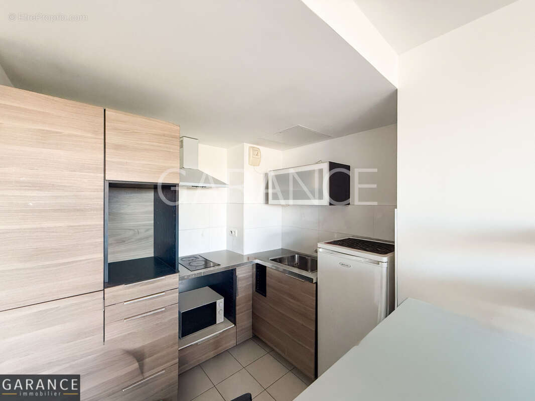 Appartement 38 m² à Paris-14e  - photo 3
