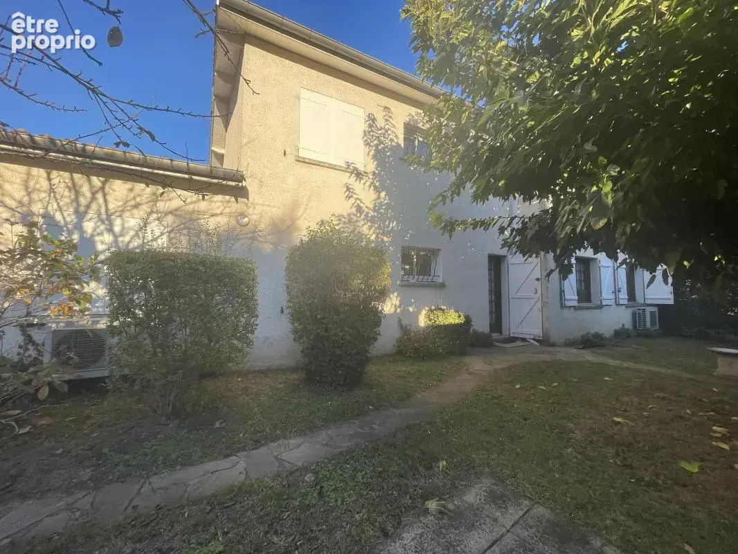 Maison 205 m² à Cugnaux  - photo 1