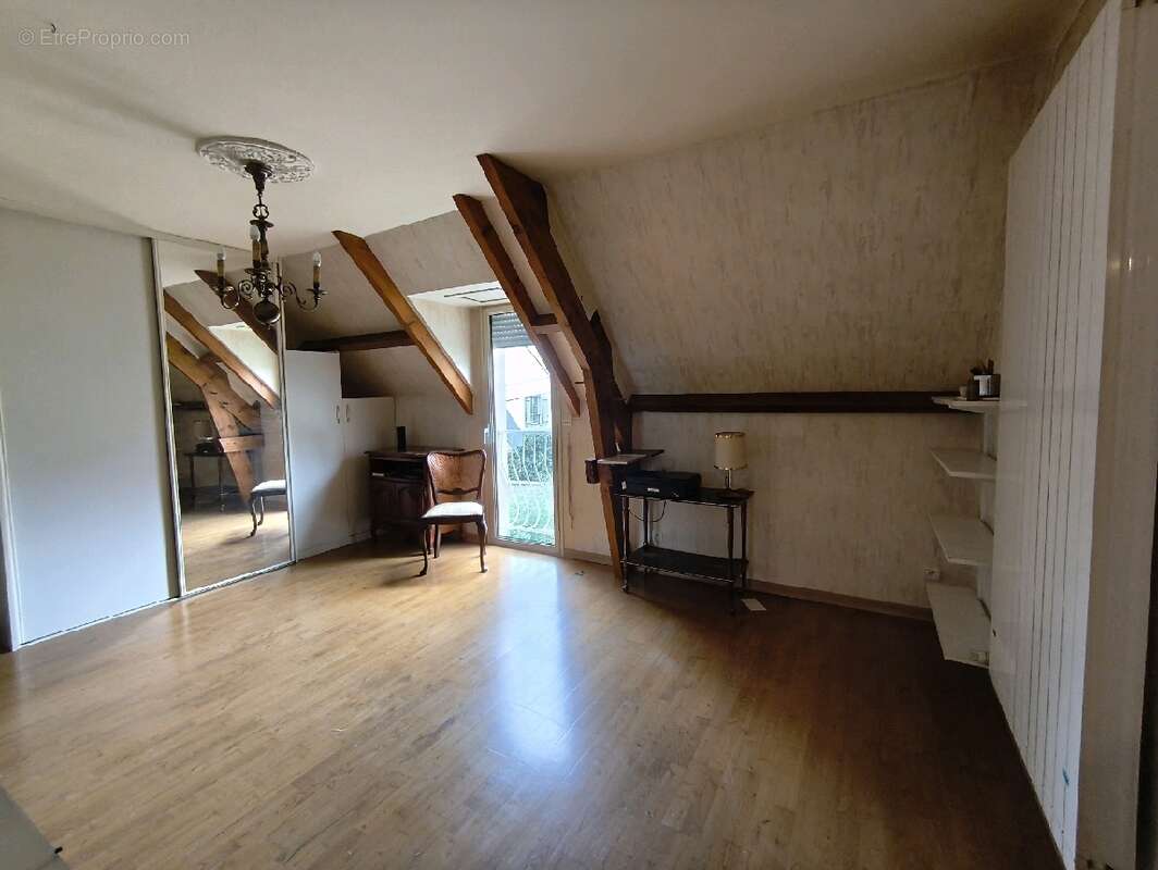 Maison à L&#039;ISLE-ADAM