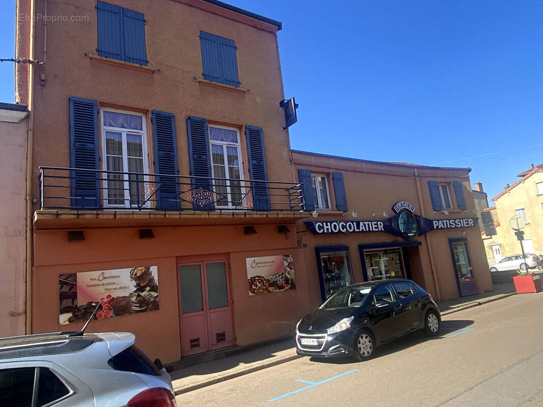 Appartement à CHAUFFAILLES