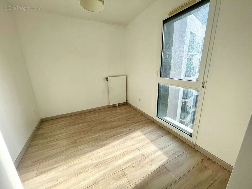 Appartement à COLOMBES