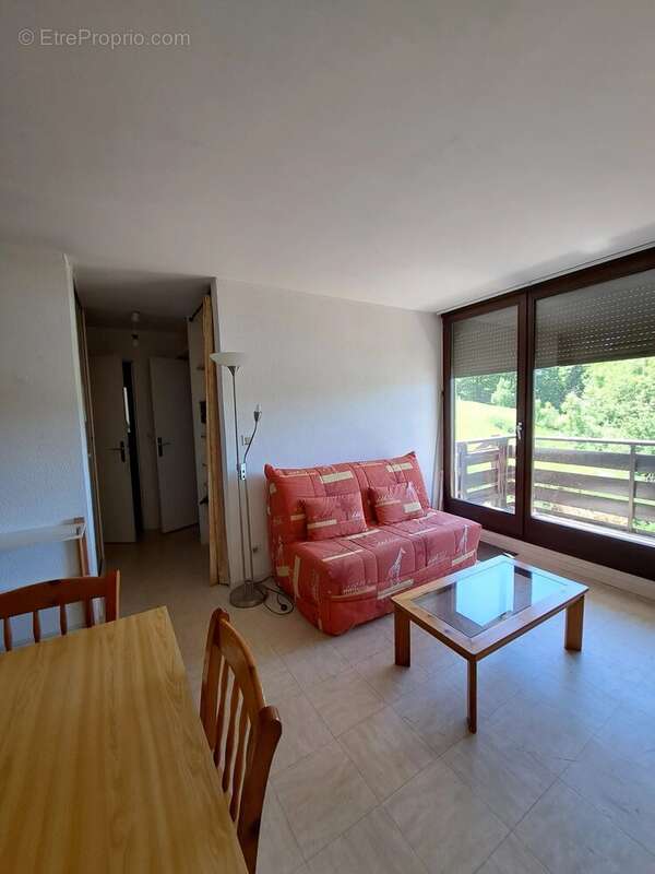 T3 meublé 42 m² - Vue Lac - Malbuisson (25) - photo 4