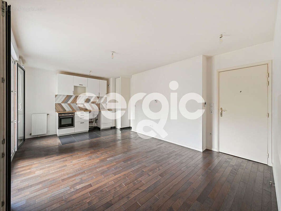 Appartement à RUEIL-MALMAISON