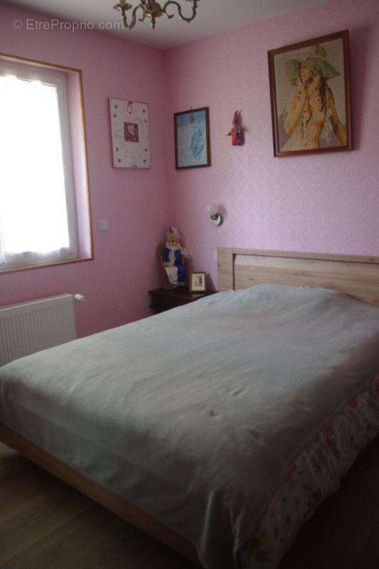 Maison à SAINT-LUBIN-DES-JONCHERETS