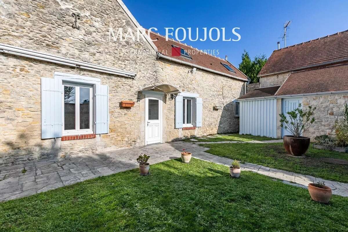 Maison à SENLIS
