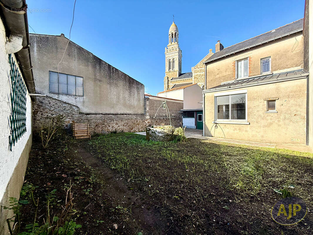 Maison à SAINT-MARS-DE-COUTAIS