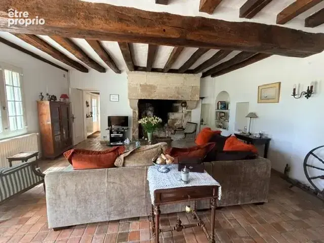 Maison 8 pièces 191 m² à vendre à Villebernier (49400) - photo 9