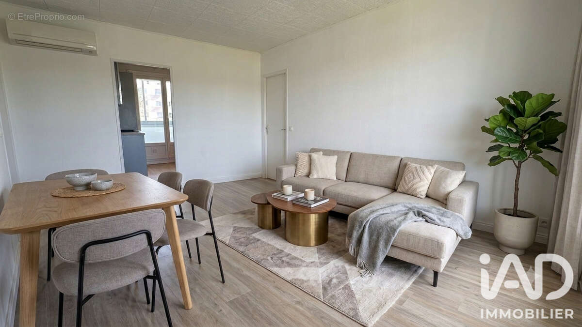 Photo 2 - Appartement à SAINT-MARTIN-D'HERES