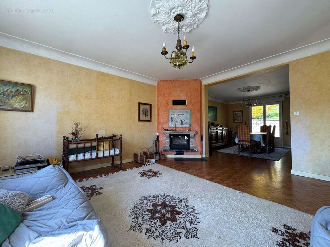 Maison à ERGUE-GABERIC