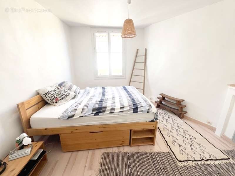 Maison à FORCALQUIER