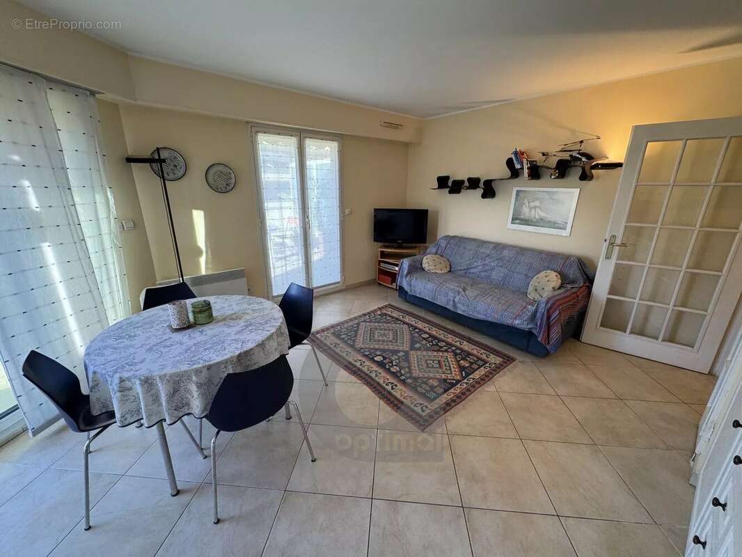 Appartement à MENTON