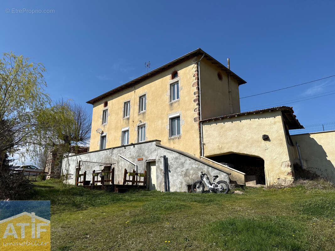Maison à BULLY