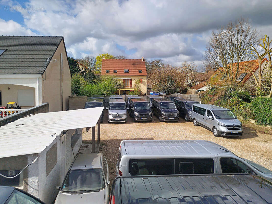 Maison à VIGNEUX-SUR-SEINE