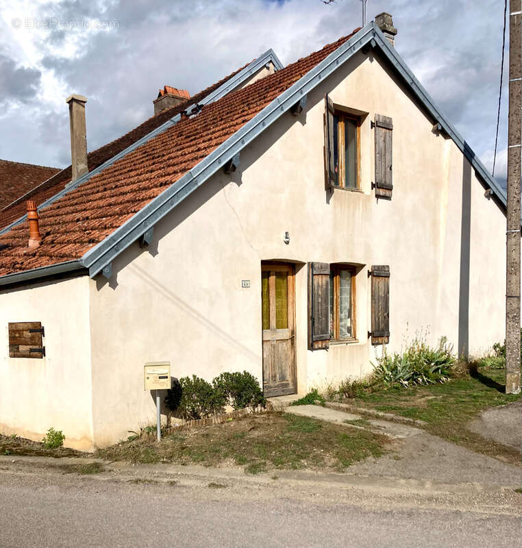 Maison à RENEVE