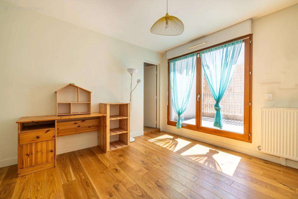 Maison 5 pièces 114 m² à Romainville - photo 8