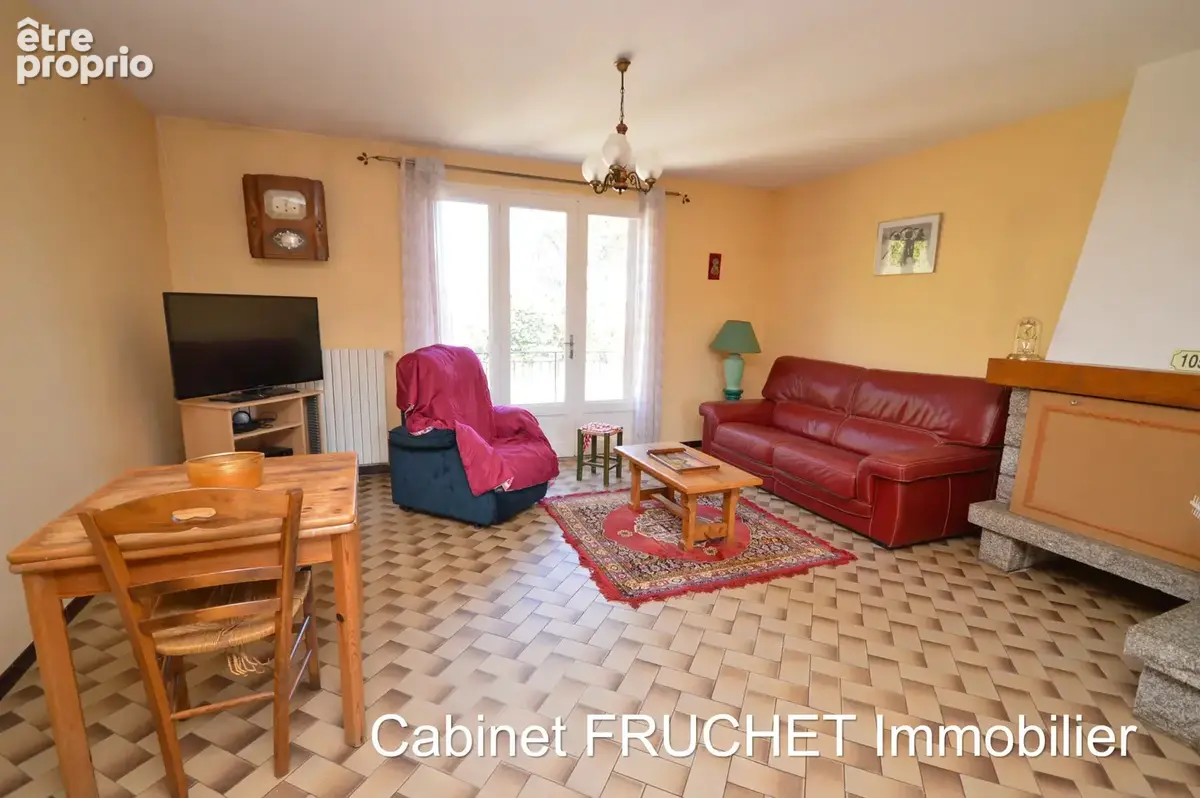 Axe CHANTONNAY - BOURNEZEAU - Grande maison de famille - photo 4