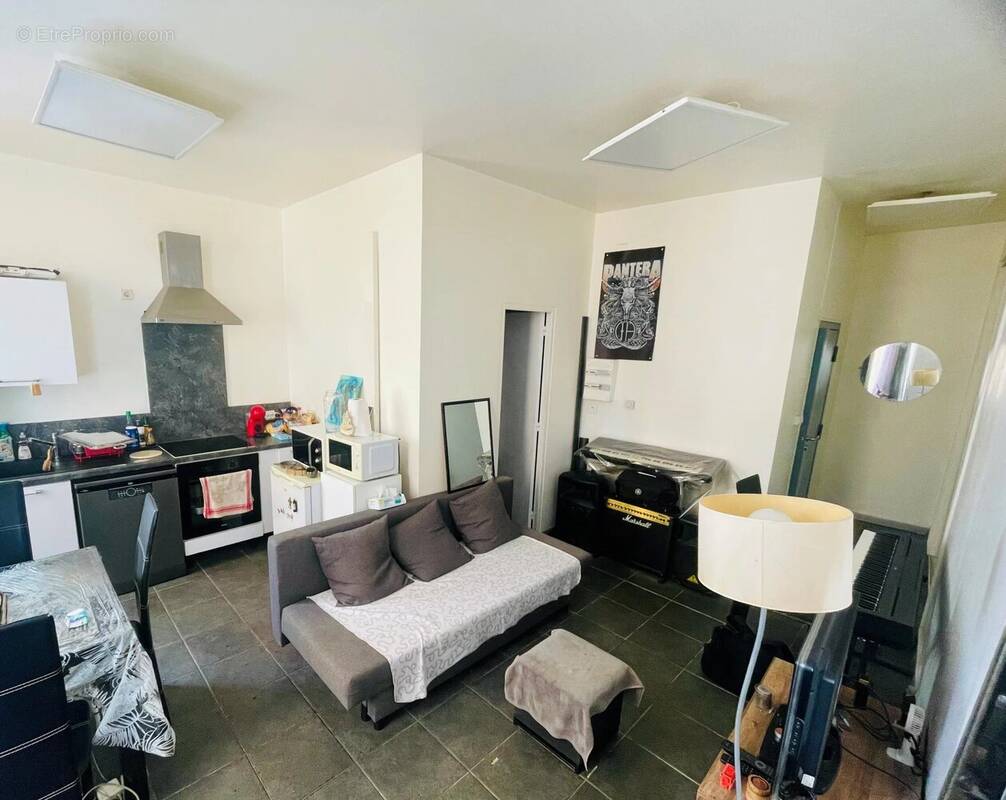 Appartement à MARSEILLE-2E