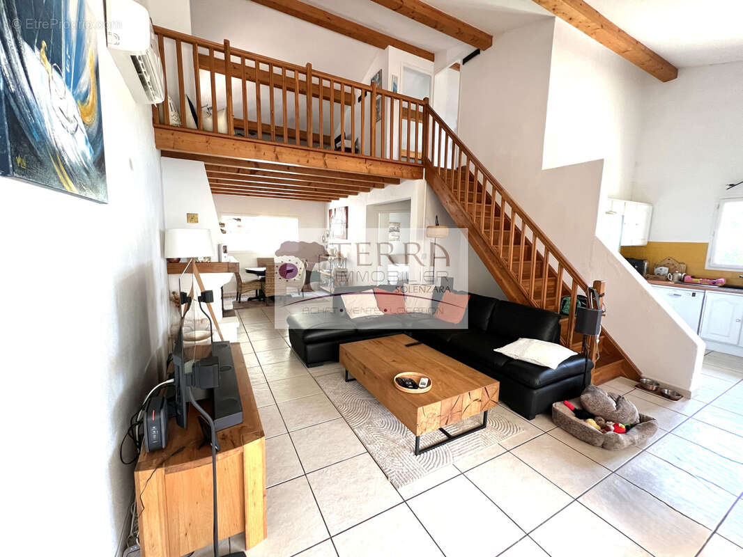 Vente en viager bouquet 50.000€ rente mensuelle 828€ - aleria - photo 5