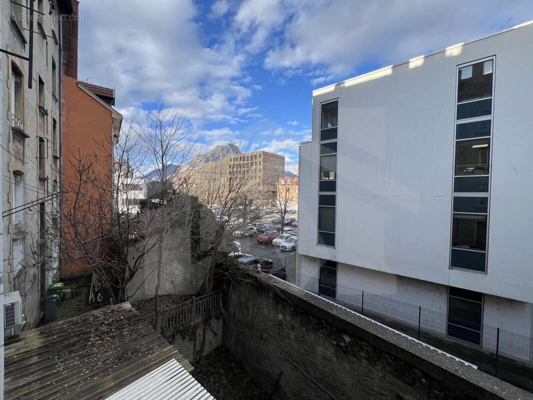 Appartement à GRENOBLE