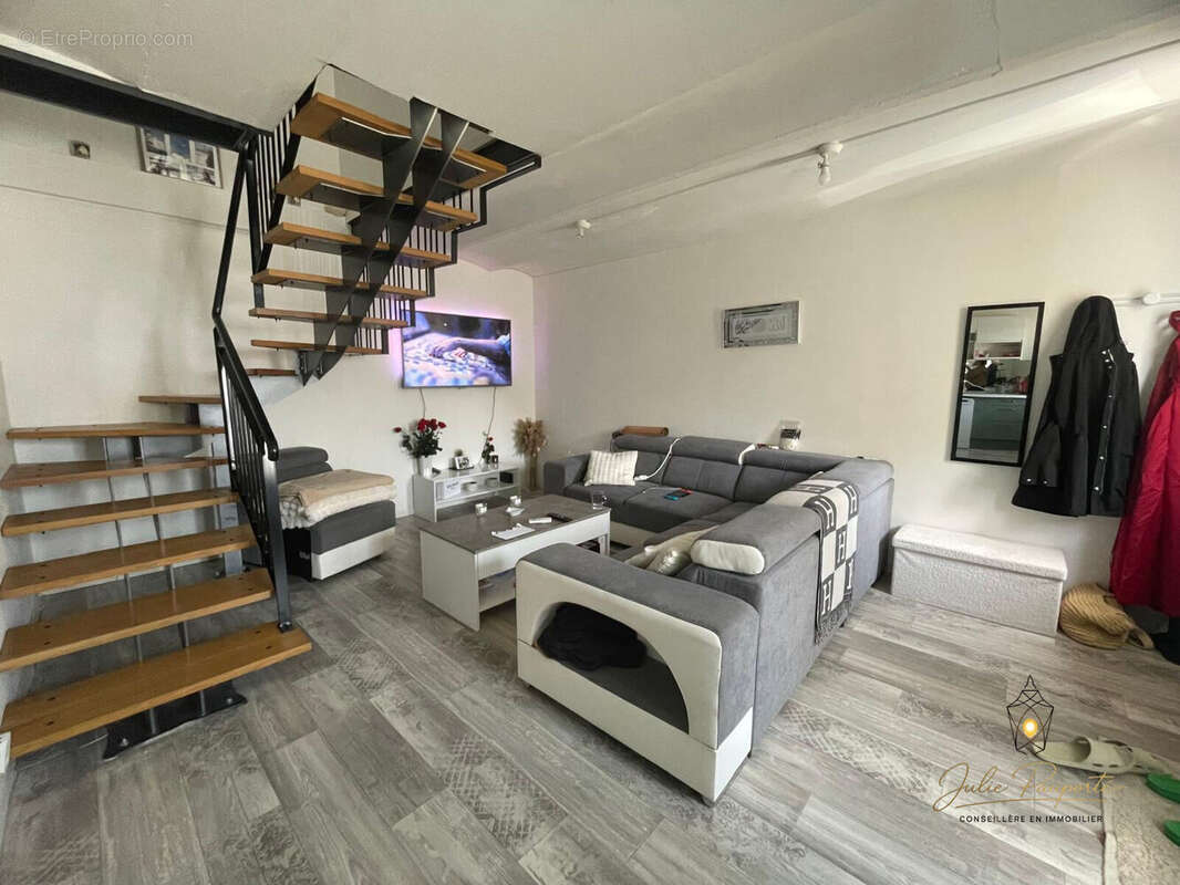 Appartement à SAINT-GERMAIN-DES-PRES