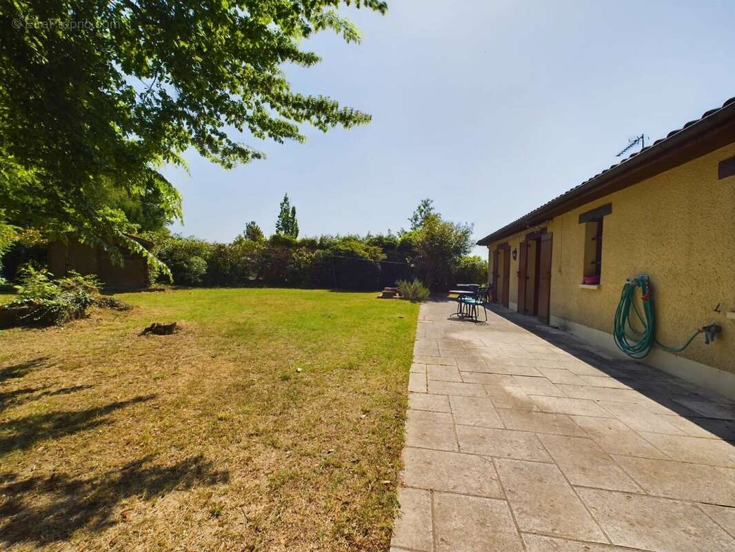 Maison à COULOUNIEIX-CHAMIERS