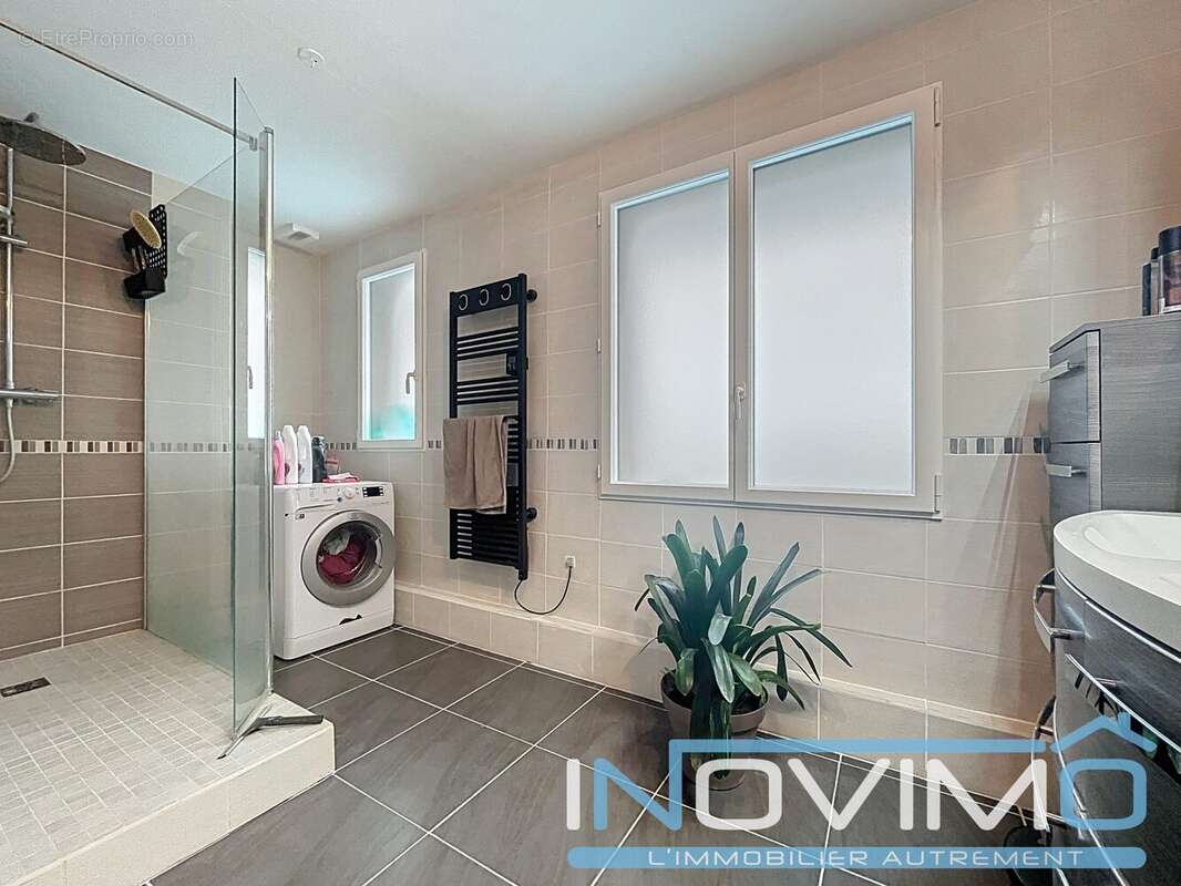 Maison à CAPPELLE-BROUCK