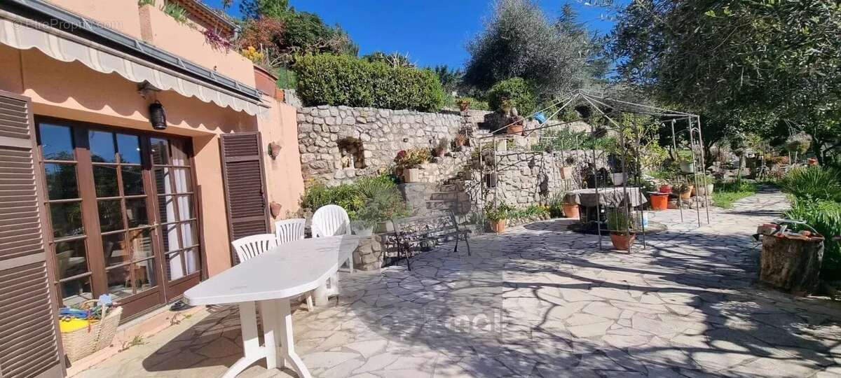 Maison à MENTON