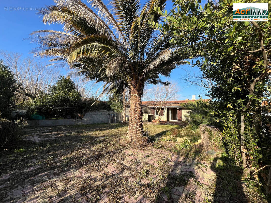 Maison à MIRAMAS