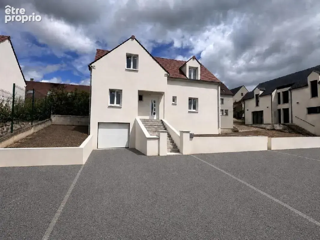 Maison à POMMIERS
