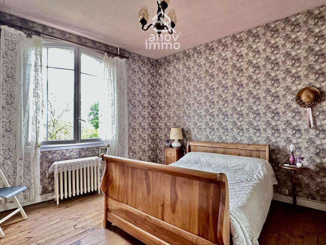 Maison de charme des années 30 à vendre L'Isle d'Espagnac - photo 12