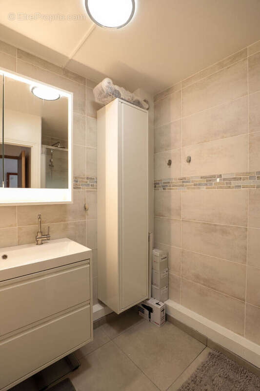 Appartement à LE PLESSIS-ROBINSON