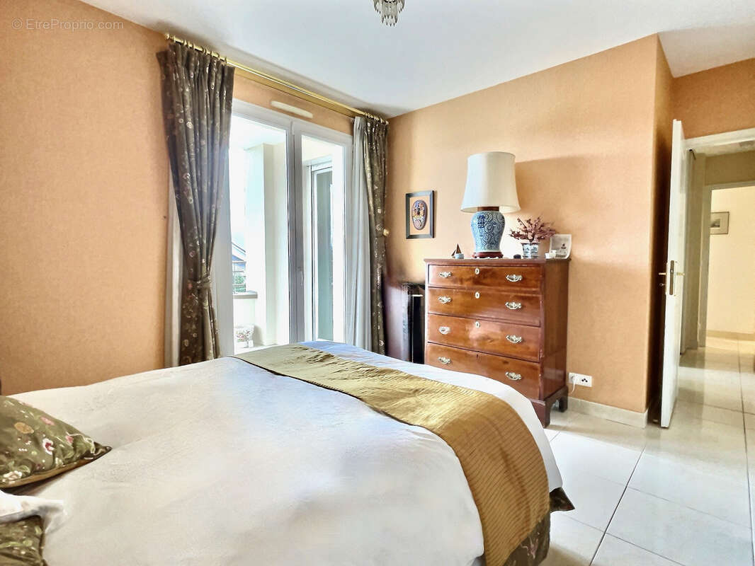 Appartement à DIVONNE-LES-BAINS