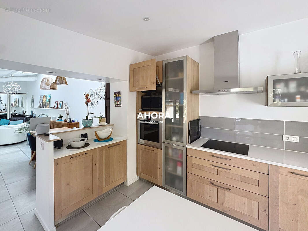 Maison à MARSEILLE-9E