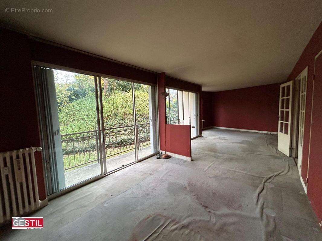 Appartement à PONTOISE