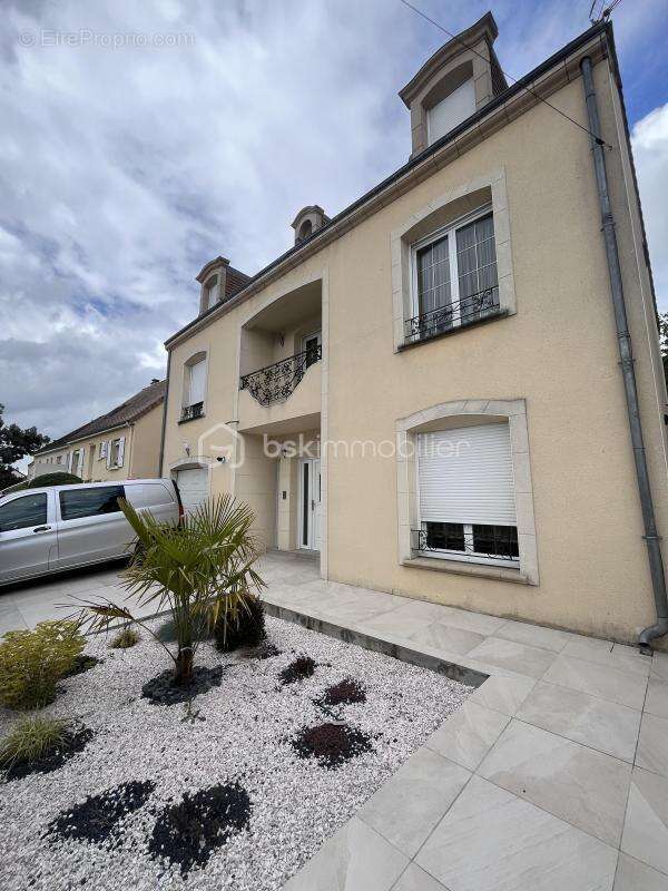 Maison 230 m2, 4 chambres, garage + Appt indépendant - photo 2
