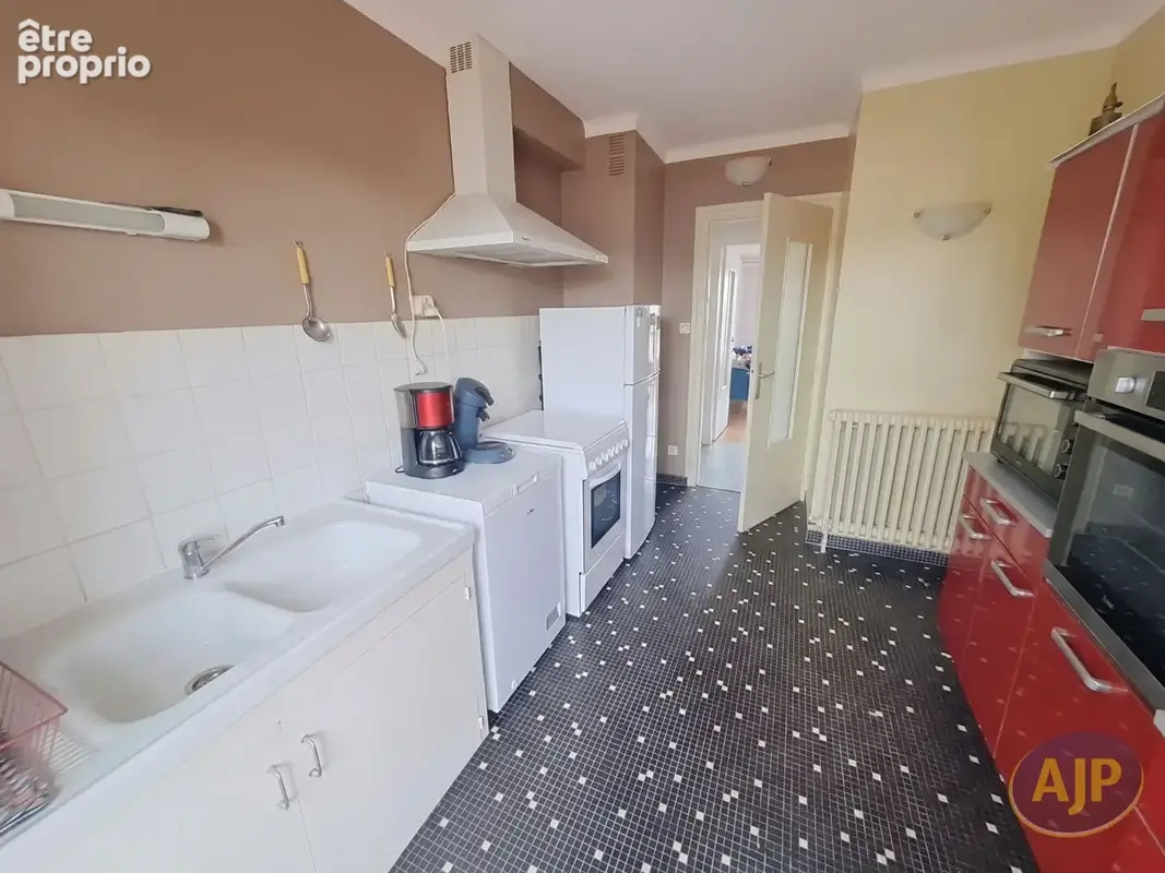 CHALLANS - Appartement 2 chambres - photo 5