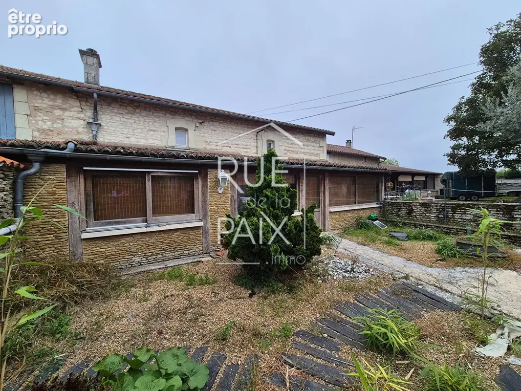 Maison Coussay 4 pièce(s) 188 m2 - photo 2