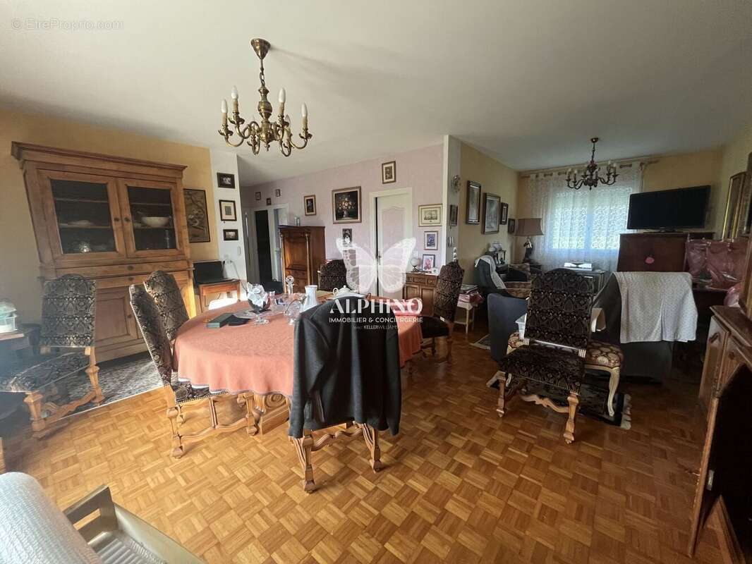 Maison à SAINT-JUNIEN