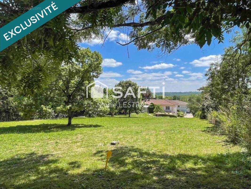 Photo 1 - Terrain à GARIDECH