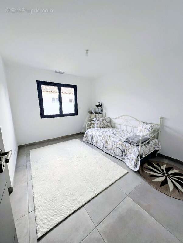 Maison à SAINT-ANDRE-DE-ROQUELONGUE