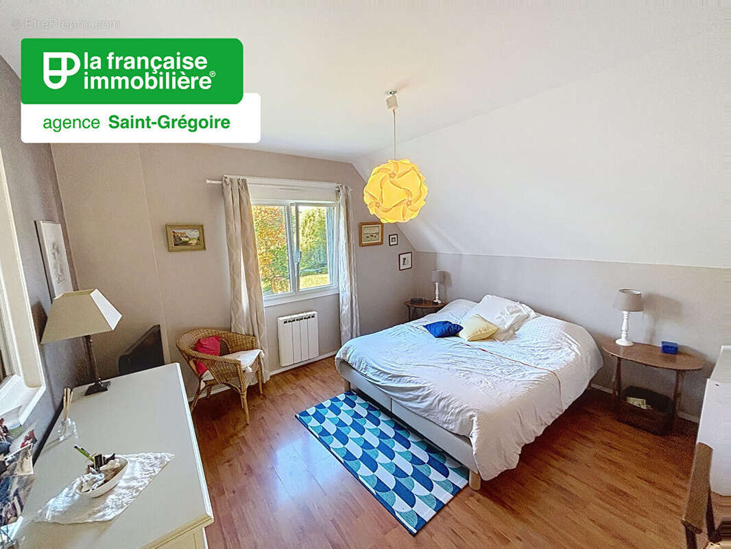 Maison à MONTGERMONT