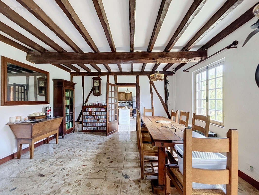 Maison à CHAUMONT-EN-VEXIN
