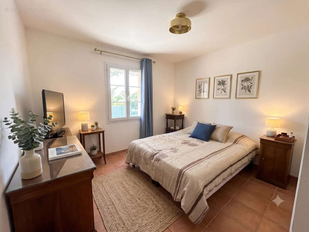 Pertuis, maison 7 pièces de 160 m2 avec piscine - photo 9