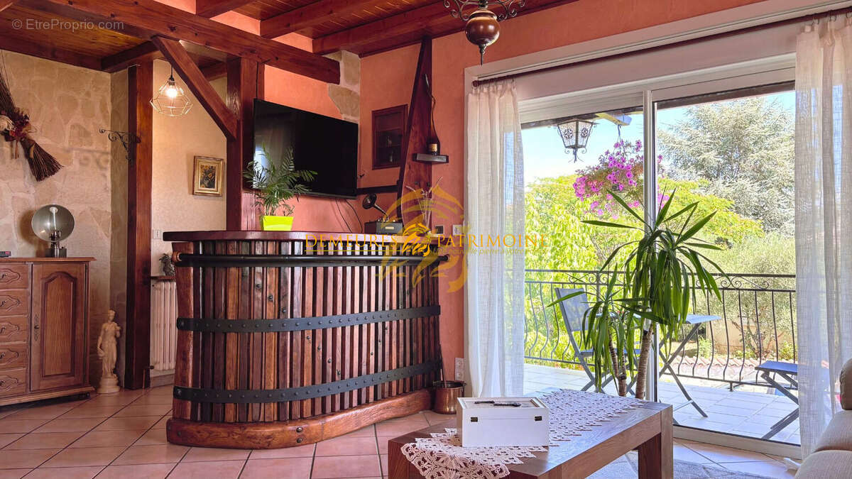 Maison à GOND-PONTOUVRE