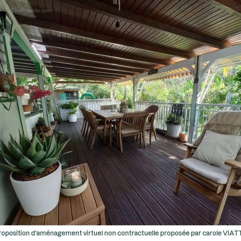 Maison à PETIT-BOURG