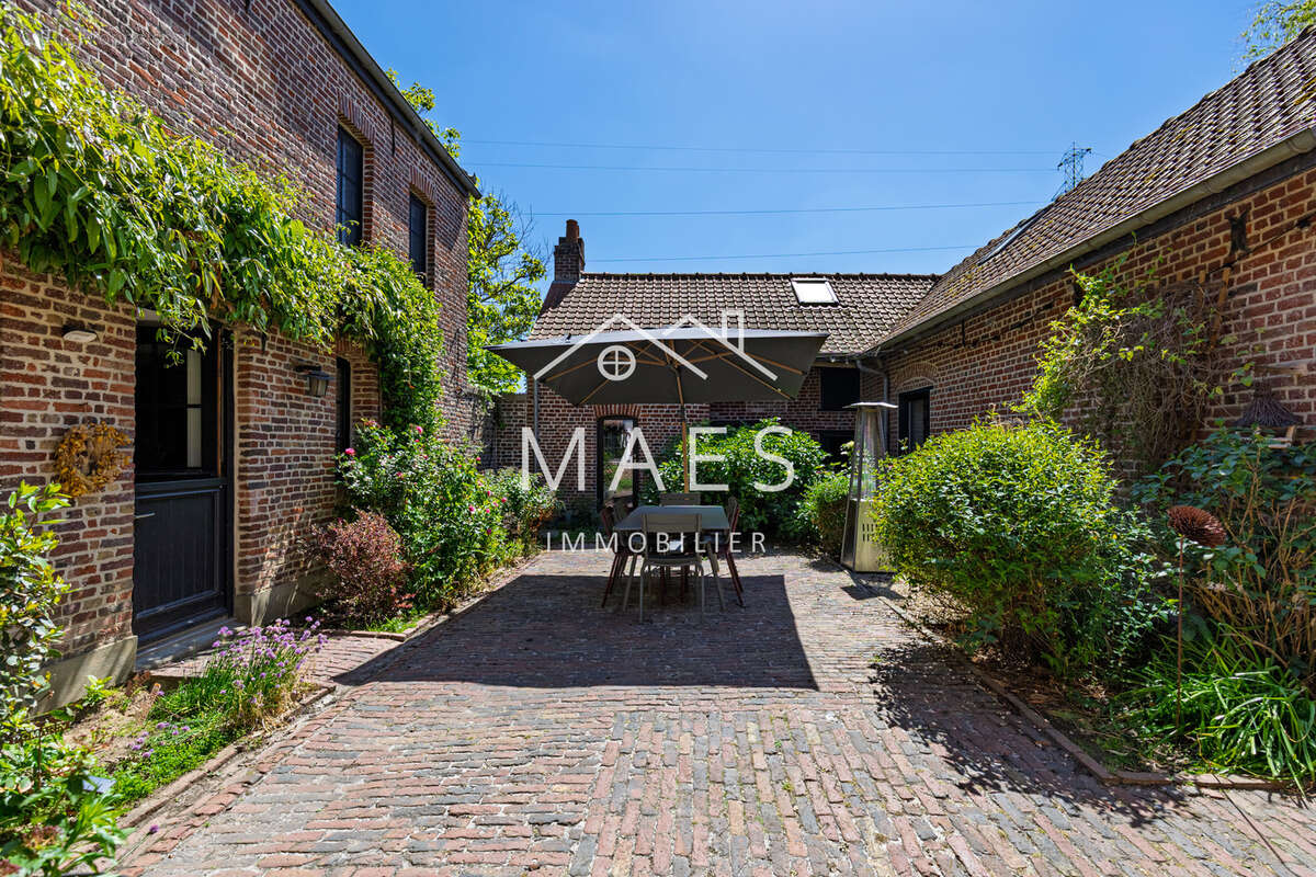 Maison à WAMBRECHIES