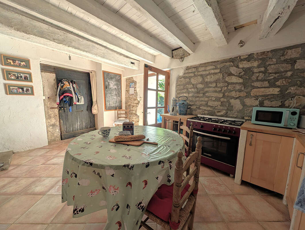 Maison à SAINT-ANTONIN-NOBLE-VAL