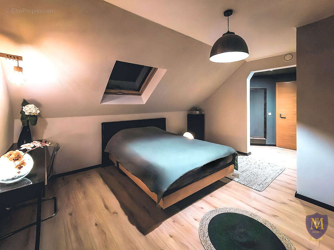 Bettlach au calme avec vue dégagée très belle maison de 161 m2 avec 15,37 ares - photo 11
