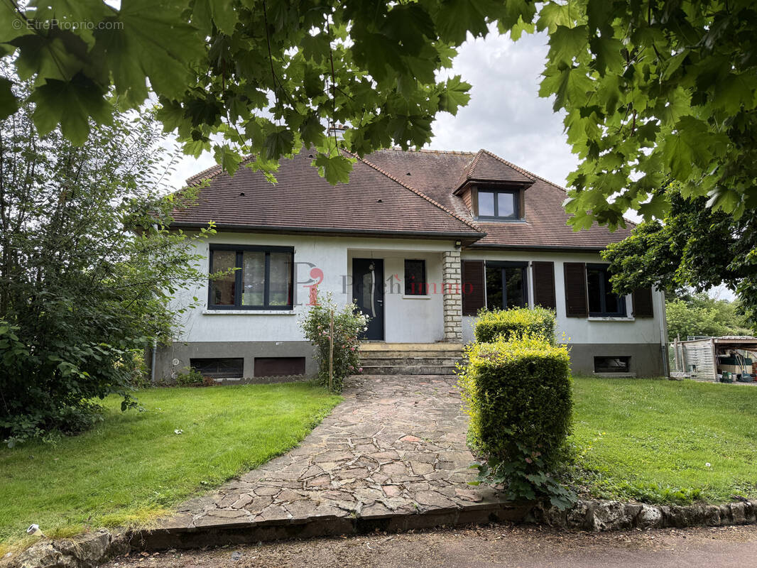 Maison à NOCE