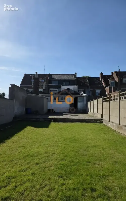 À 200 m de la gare de la bassee   immeuble mixte   fort potentiel - photo 10